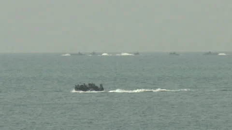Cobra Gold Amphibious Assault Exercise - Soldiers in Speed Boats 動画素材 239608446