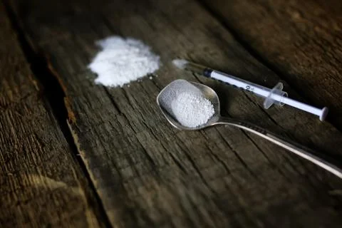 https://images.pond5.com/cocain-drug-syringe-spoon-photo-068739450_iconl_nowm.jpeg