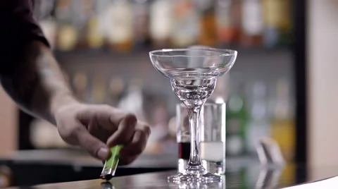 Cocktail at the bar Stock Footage 69001410