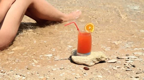 Cocktail on the beach Stock Footage 7763540