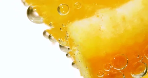 Cocktail in close-up Vídeos de archivo 82870913