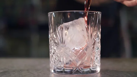 Cocktail Stock-Footage 129088422