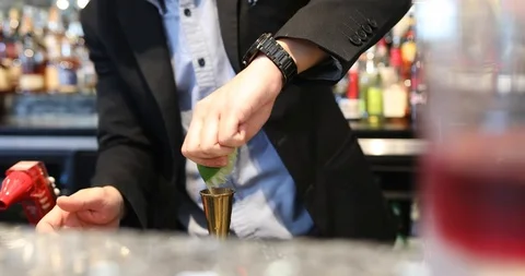 Cocktail preparatrion in 4k Stock Footage 101621145