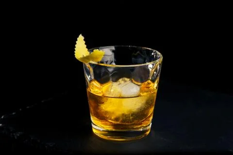 Cocktail RUSTY NAIL Fotos de archivo