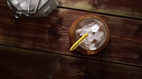 Cocktail shaker 1 Video stock 75012055