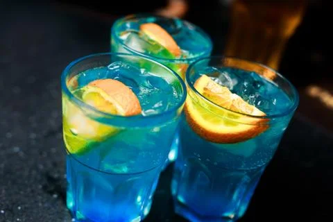 Cocktail stands on the table 库存照片