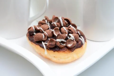 Coco Crunch Chocolate Cake Foto stock