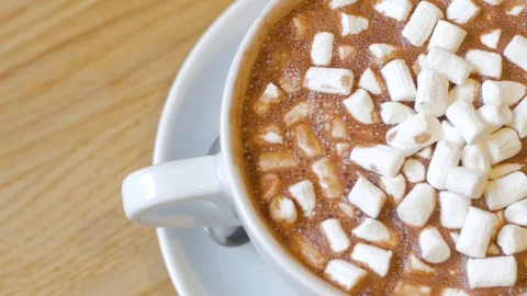 Cocoa cup with marshmallows Stock-Footage 101034751