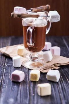 Cocoa drink with marshmallows Foto stock