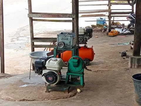 Coconut grater machine 库存照片