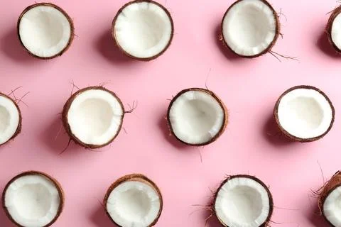 Coconut pattern on color background, flat lay Foto stock