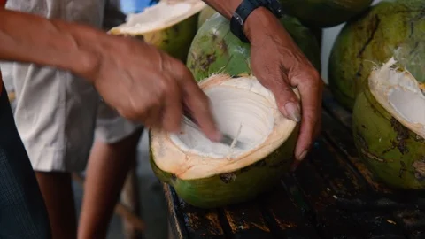 Coconut Shredding 库存影片 92284235