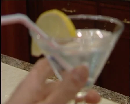 Coctail Видео 944349