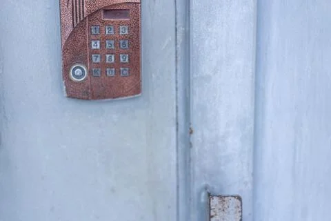 Code digital lock on a metal door Foto stock