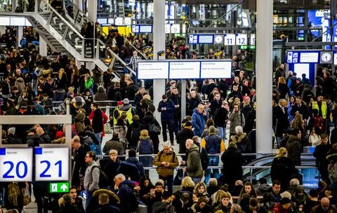 Code red for storm in the Netherlands, Utrecht - 18 Jan 2018 Stock-Fotos