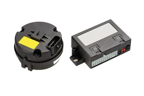 Coded electronic siren with autonomous power supply and control unit Stockfoto's