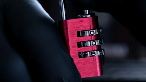 Coding Lock For Luggage And Lockers 動画素材 336286651