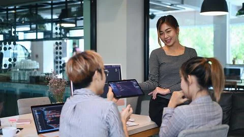 Coding programmer or software engineer brainstorming and planing for developing Stock-Fotos