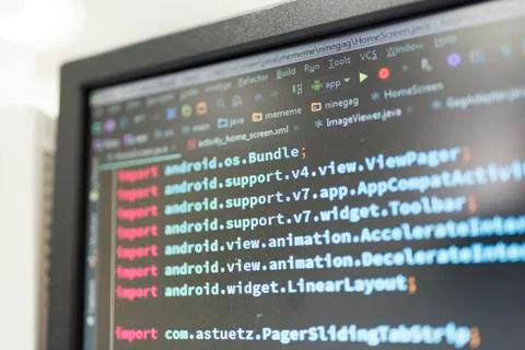 Coding on screen Stock-Fotos