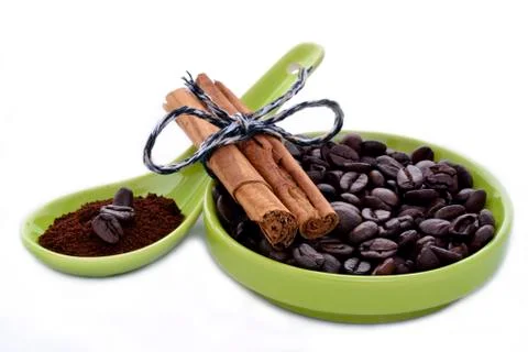 Coffe beans and cinnamon Stock Photos