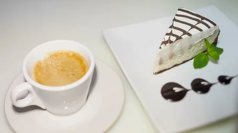Coffee and cheese cake Video stock 68323412