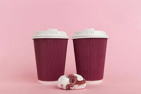 Coffee and a cookie 스톡 사진