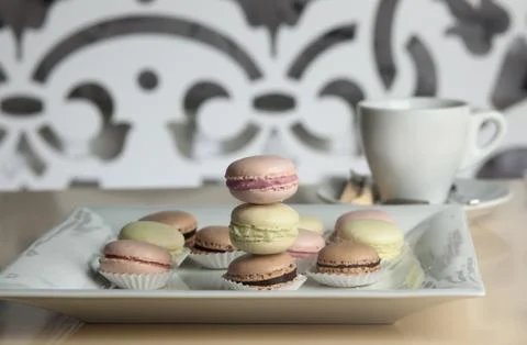 Coffee and macaroons on table close-up Foto stock