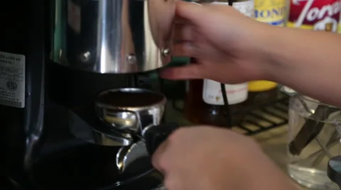 Coffee Barista at work Stockbeeldmateriaal 66367324