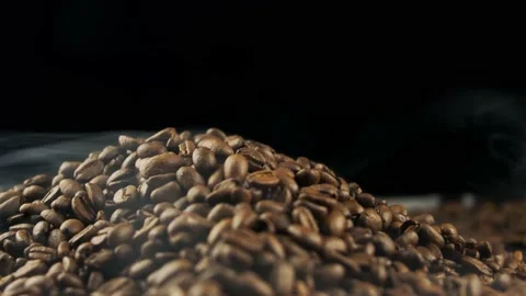 Coffee Bean, Coffee Bean spnning, Coffee Dropping, Coffee Bean slow motion 動画素材 237511995