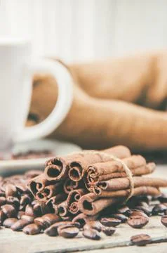 Coffee bean. a Cup of coffee. selective focus. Stock Photos