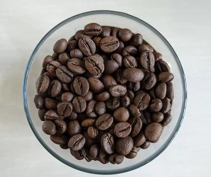 Coffee bean roasted medium roasting in the glass Foto stock