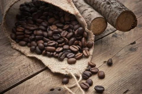 Coffee beans in a bag Stock-Fotos