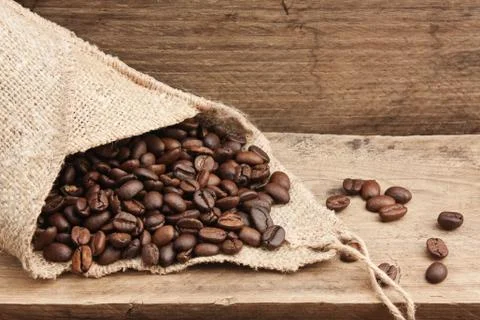 Coffee beans in a bag Foto stock