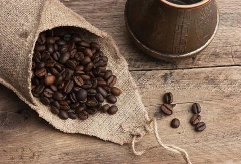 Coffee beans in a bag Foto stock