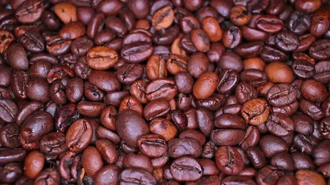 Coffee beans bean coffees on rotating plate seamless looping hd background cover Stock Footage 107617391