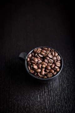 Coffee beans in cup Foto stock