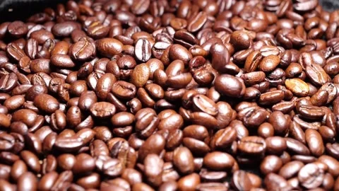 Coffee beans slow motion falling 库存影片 278998579
