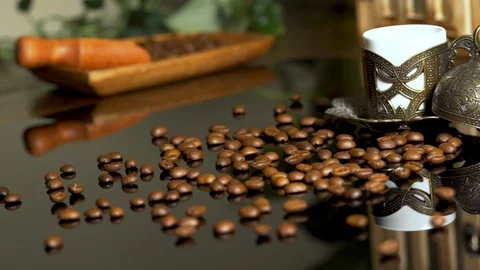 Coffee beans slow motion. Vídeos de archivo 128616908
