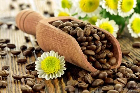 Coffee beans in spoon Foto stock