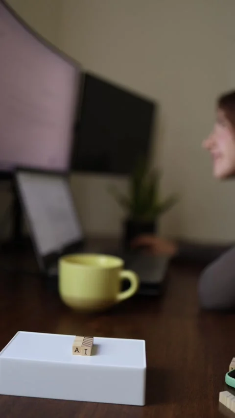Coffee break during AI workflow Vidéo 337336775