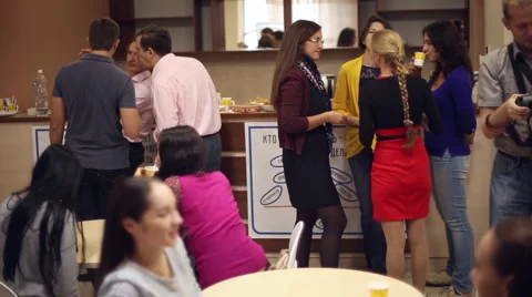 Coffee break, people talking in the bar Video stock 67352213