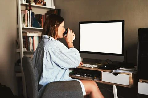 Coffee, computer screen and remote work with business woman in home office for Foto stock
