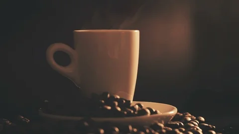 Coffee cup and coffee beans Видео 106416962