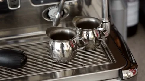 Coffee machine Vídeos de archivo 59575553