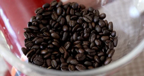 Coffee machine Grinding roasted coffee beans Stock-Footage 103297345