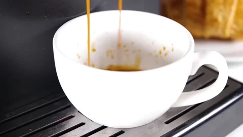 Coffee machine for home use Stock-Footage 197129225