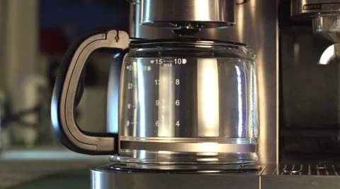Coffee making timelapse Видео 43908336