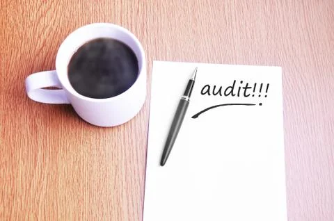 Coffee, pen and notes write audit Foto stock