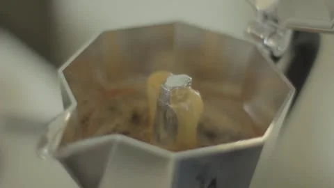 Coffee percolator pot boiling Stock Footage 294947237