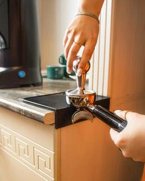 Coffee from a professional coffee machine  with a bottomless filter Stock-Fotos